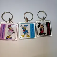東京ディズニーランド　キーホルダー　3個セット　昭和レトロ