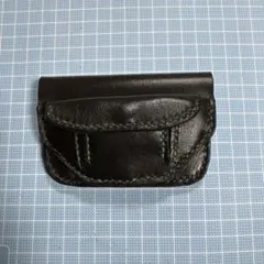 黒いレザー ミニ財布 スナップボタン式