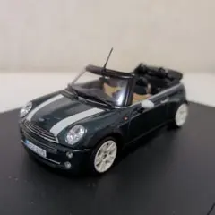 1/43 BMW特注 ミニクーパーカブリオレのサムネイル