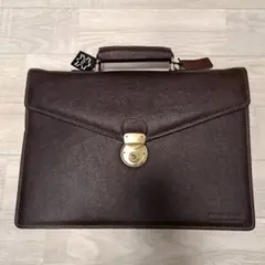 未使用品【TORIN】牛革製ビジネスバッグ38×26×8のサムネイル
