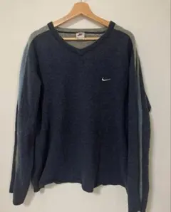 90s Nike Vネック　ニット