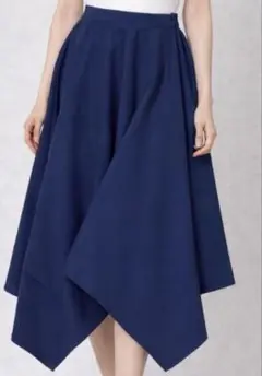 美品アースミュージック＆エコロジー 変形フレアスカート 濃紺 フリーサイズ