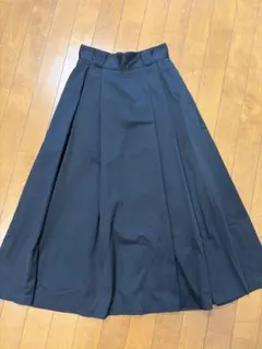 Danton スカート　34サイズのサムネイル
