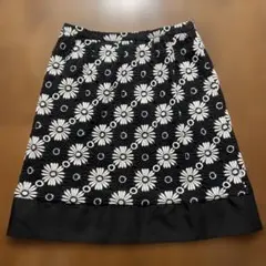 M'S GRACY 花柄刺繍 フレアスカート ブラック 38のサムネイル