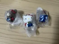 くまのがっこう×ハローキティ めじるしアクセサリー 3点セット