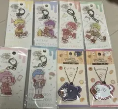 おそ松さん　アクリルキーホルダー　ラバーキーホルダー