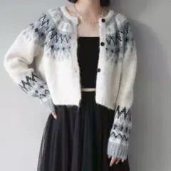 求心柄クロップドニットカーディガン アイボリー Lumier リュミエ 同型