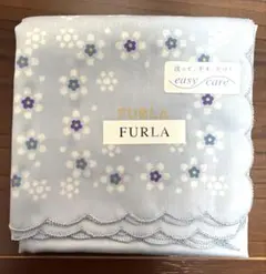 てっこ様専用　FURLA フルラ ハンカチ　ブルーのサムネイル