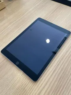 iPad 第５世代　Wi-Fi + Cellular 32GB スペースグレイ