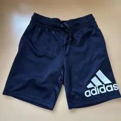 adidas 紺色ハーフパンツ130センチ