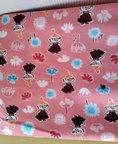 ムーミン　リトルミイ　生地　ハギレ　108×40㎝