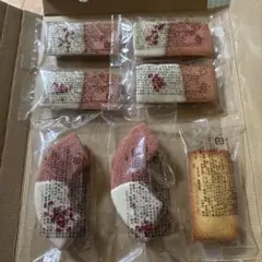 ayayan様専用 いちごフィナンシェ