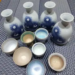 徳利４本　お猪口７個　有田焼　月とうさぎ　セット