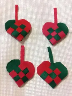 【未使用】サシェ　ハート　フェルト製　袋　4個セット　ハーブ　ポプリ