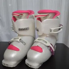 スキーブーツ　Hart Diva 5F子ども用スキー靴 22cm スキーブーツ Hart Diva 5F子ども用スキー靴 22cm