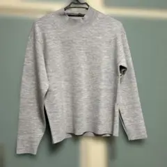 ユニクロ　ハイネック　ニット　ライトグレー　S モックネック