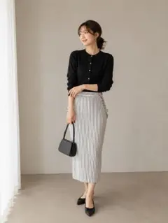 YUKI TORII ストライプ フリル タイトスカートのサムネイル