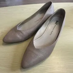 WA Oriental Traffic ベージュ パンプス