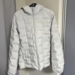 ユニクロ　UNIQLO パフテックパーカー　ダウンジャケット