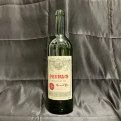 値下げ】Pétrus Pomerol 1973 & 1988 空瓶 2本セット - メルカリ