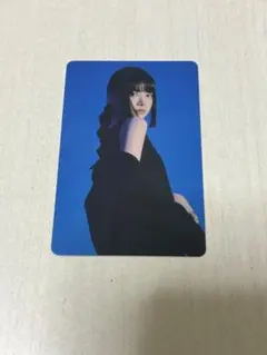 ウンチェ　トレカ　lesserafim