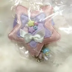 Item thumbnail for item ae9fae07-5b44-41f3-922d-6fbbff60f6d8