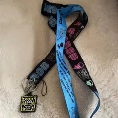 スポンジボブネックストラップネオンデザイン