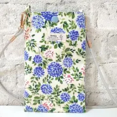 ハンドメイド　スマホショルダー　サコッシュ　北欧　小花柄　ナチュラル　ブルー
