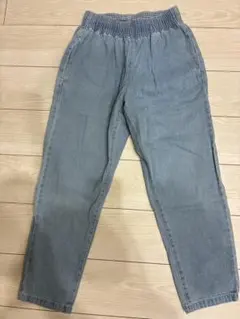 値下げ中‼️⭐️ジーンズ　Sサイズ 薄いブルー⭐️のサムネイル