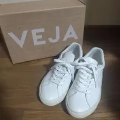 VEJA ヴェジャ スニーカー　ホワイト／サブレ　37