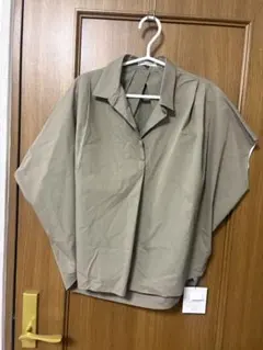 MICA & DEAL スキッパー半袖シャツ 36 カーキのサムネイル