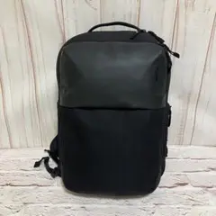 Incase A.R.C.Commuter Pack インケース バックパック