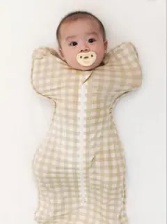 コニー　モダールスワドルスーツ　チェック柄