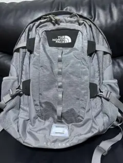 THE NORTH FACE HOT SHOT グレー リュック