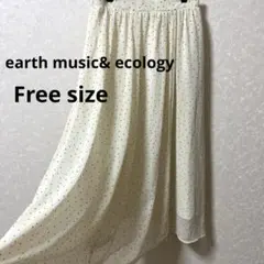 earth music& ecology アイボリ ドット フレア 24A641