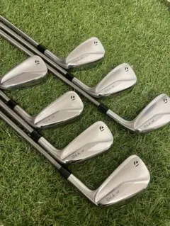 Item thumbnail for item a6c18efb-1d84-4c56-bfe3-4cb24e937710