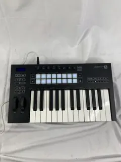M934 Novation Launchkey MIDIキーボード - メルカリ
