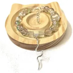 ハンドメイド　ブレスレット　ガラスビーズ　グリーンピンクマーブル　蛇　兎(81）