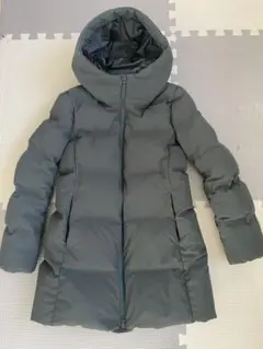ユニクロ　ダウンコートXS オリーブ　レディース