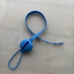 MARCUS&MARCUS おしゃぶりホルダー ブルー