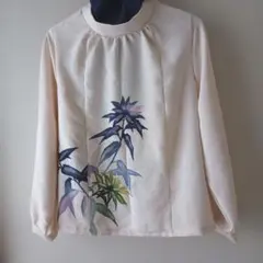 着物リメイク花柄プリント クリーム色ブラウス