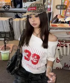 抜け感ワイドネックロゴTシャツ