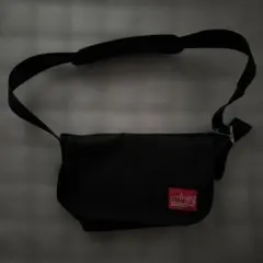黒 ショルダーバッグ Manhattan Portage