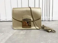 FURLA メトロポリス ゴールド クラッチバッグ