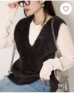 チャオパニックティピー　バックスリットエコファーVネックベスト