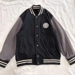 ユニクロ　スウェットブルゾン 140