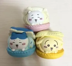 ちいかわきゃらまかろん　うさぎ　ハチワレ　3点