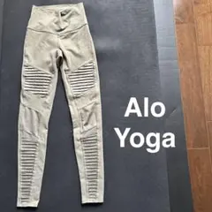 alo yoga レギンス ベージュ Mサイズ Alo Yoga モト レギンス ベージュ XS - メルカリ