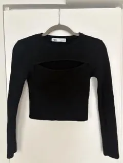 ZARA カットアウト 長袖トップス ブラックのサムネイル