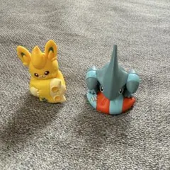 ポケモン パモット フカマル ガチャガチャ
